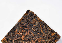 Load image into Gallery viewer, Organic Pu-erh Ripe Mini Bricks