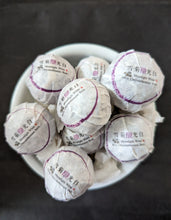 Load image into Gallery viewer, Moonlight Snow Chrysanthemum Dragon Balls